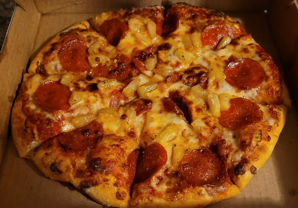 Pineapple and Pepperoni Pizza